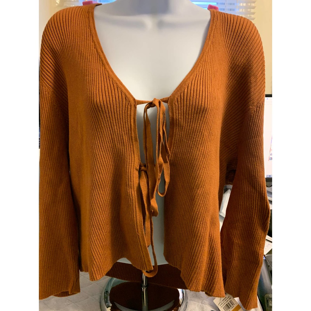 DANIELLE BERNSTEIN TIE FRONT SWEATER NWT
